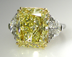 Style# So838 Fancy Yellow Cushion w/ Half Moons